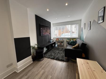 4 bedroom Semi-detached house for sale in Main Street, Newhall, Swadlincote, Derbyshire, DE11