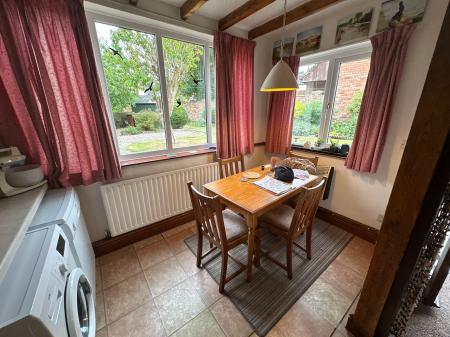1 bedroom Cottage for sale in Main Street, Rosliston, Burton-on-Trent, DE12