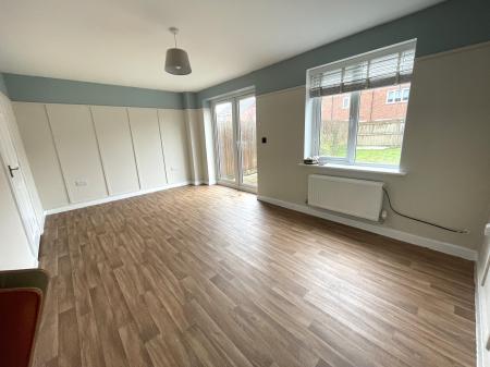 4 bedroom Semi-detached house for sale in Malin Close, Stretton, Burton-on-Trent, DE14