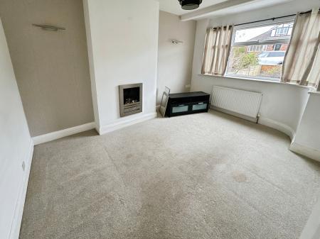3 bedroom Semi-detached house for sale in Malvern Avenue, Stapenhill, Burton-on-Trent, DE15