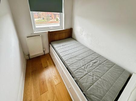 3 bedroom Semi-detached house for sale in Malvern Avenue, Stapenhill, Burton-on-Trent, DE15