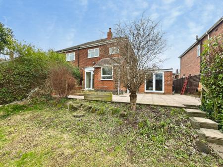 3 bedroom Semi-detached house for sale in Malvern Avenue, Stapenhill, Burton-on-Trent, DE15