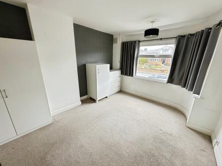 3 bedroom Semi-detached house for sale in Malvern Avenue, Stapenhill, Burton-on-Trent, DE15