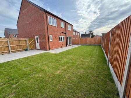 4 bedroom Detached house for sale in Manor Grove, Branston, Burton-on-Trent, DE14