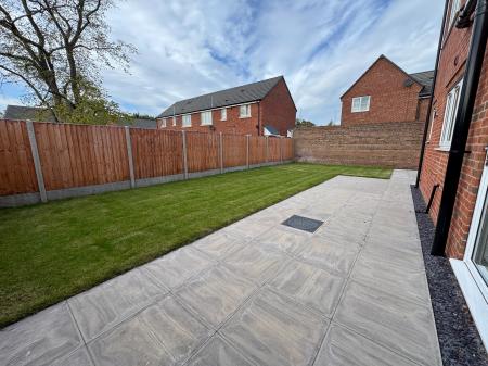 4 bedroom Detached house for sale in Manor Grove, Branston, Burton-on-Trent, DE14