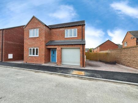 Manor Grove, Branston, Burton-on-Trent, DE14