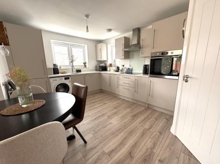 3 bedroom Semi-detached house for sale in Marble Drive, Swadlincote, DE11