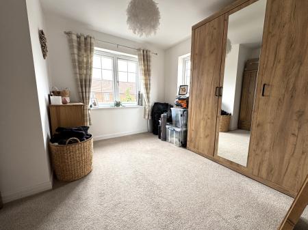 3 bedroom Semi-detached house for sale in Marble Drive, Swadlincote, DE11