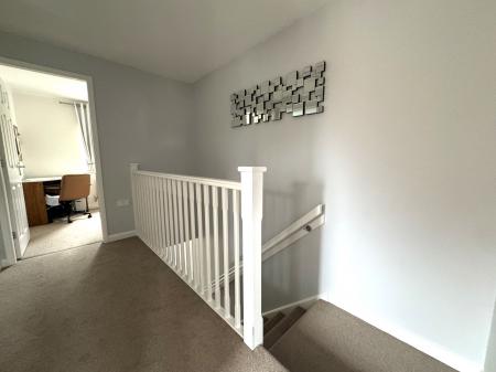 3 bedroom Detached house for sale in Moray Close, Church Gresley, Swadlincote, DE11