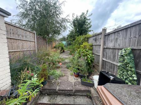 2 bedroom Terraced House for sale in North Street, Swadlincote, Derbyshire, DE11