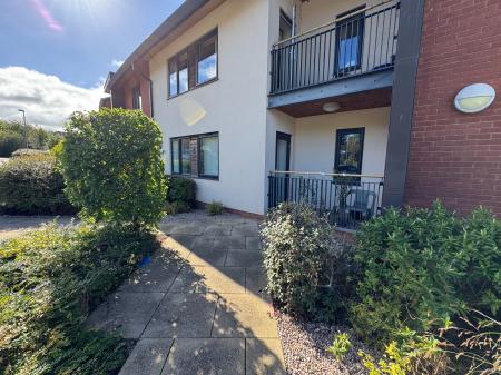 Oakland Village, Swadlincote, DE11