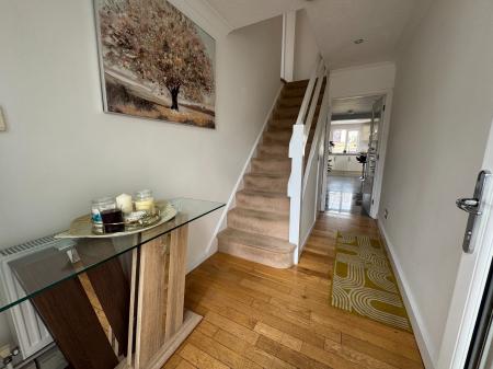 4 bedroom Detached house for sale in Queens Drive, Midway, Swadlincote, DE11