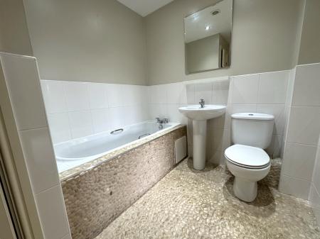 4 bedroom Town house for sale in Radleigh Grange, Woodville, Swadlincote, Derbyshire, DE11