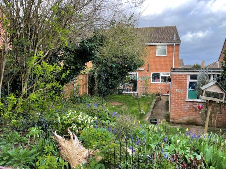 3 bedroom Semi-detached house for sale in Sandringham Avenue, Stapenhill, Burton-on-Trent, DE15