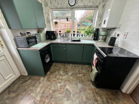 3 bedroom Semi-detached house for sale in Sandringham Avenue, Stapenhill, Burton-on-Trent, DE15