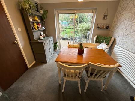 3 bedroom Semi-detached house for sale in Sandringham Avenue, Stapenhill, Burton-on-Trent, DE15