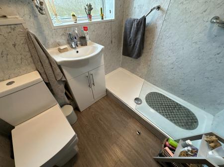 3 bedroom Semi-detached house for sale in Sandringham Avenue, Stapenhill, Burton-on-Trent, DE15