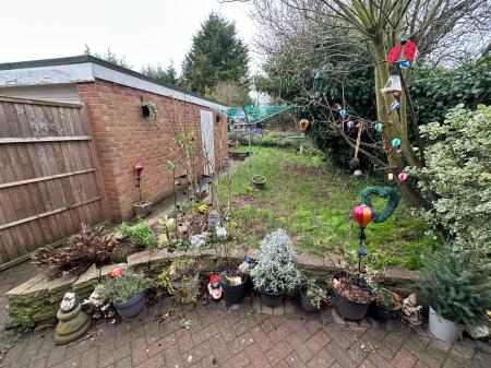 3 bedroom Semi-detached house for sale in Sandringham Avenue, Stapenhill, Burton-on-Trent, DE15