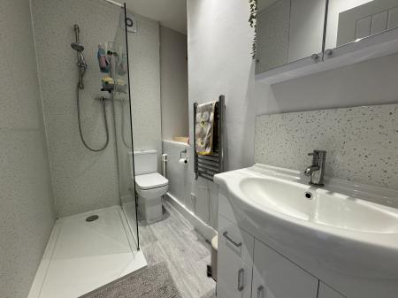 2 bedroom Terraced House for sale in Stanton Road, Stapenhill, Burton-on-Trent, DE15