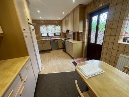 4 bedroom Detached house for sale in The Drive, Rolleston Road, Burton-on-Trent, DE13