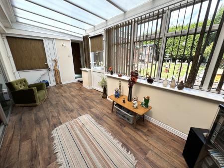 3 bedroom Semi-detached house for sale in The Rise, Newhall, Swadlincote, Derbyshire, DE11