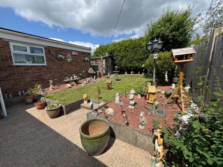 3 bedroom Semi-detached house for sale in The Rise, Newhall, Swadlincote, Derbyshire, DE11