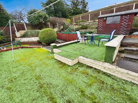 2 bedroom Bungalow for sale in Ladyfields, Midway, Swadlincote, Derbyshire, DE11