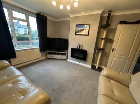 3 bedroom Semi-detached house for sale in Ashby Road, Burton-on-Trent, DE15