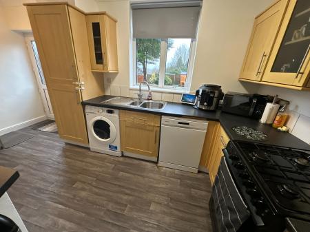 3 bedroom Semi-detached house for sale in Ashby Road, Burton-on-Trent, DE15