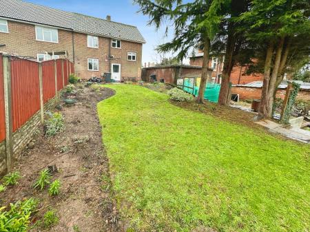 3 bedroom Semi-detached house for sale in Ashby Road, Burton-on-Trent, DE15