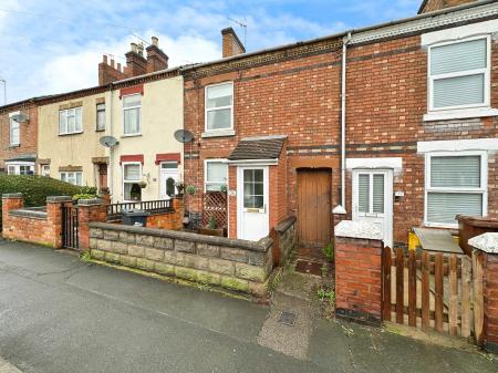 Woods Lane, Stapenhill, Burton-on-Trent, DE15