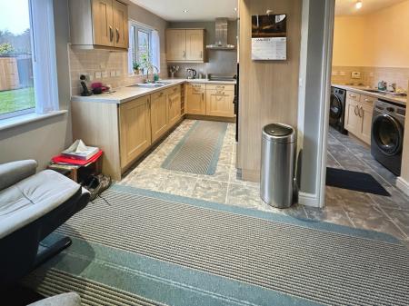 4 bedroom Detached house for sale in Celandine Close, Brizlincote Valley, Burton-on-Trent, DE15