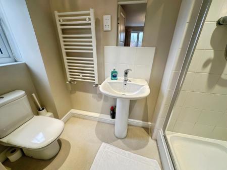 4 bedroom Detached house for sale in Celandine Close, Brizlincote Valley, Burton-on-Trent, DE15