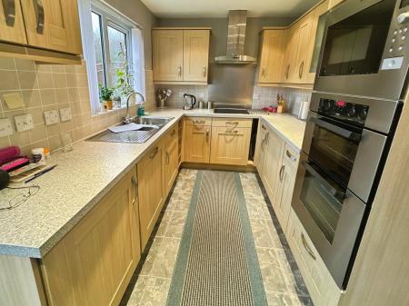4 bedroom Detached house for sale in Celandine Close, Brizlincote Valley, Burton-on-Trent, DE15