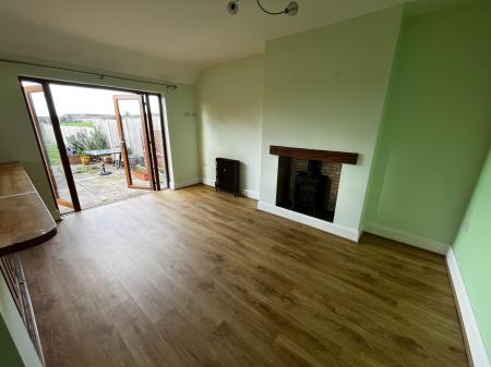 3 bedroom Semi-detached house for sale in Stanton Road, Stapenhill, Burton-on-Trent, DE15