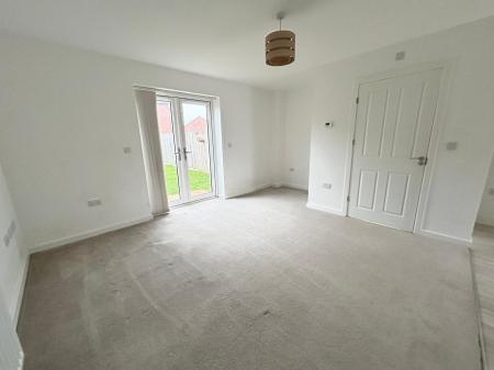 2 bedroom Semi-detached house to let in The Flatts, Alrewas, DE13