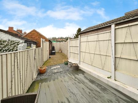 2 bedroom Terraced House for sale in Wood Lane, Newhall, Swadlincote, Derbyshire, DE11