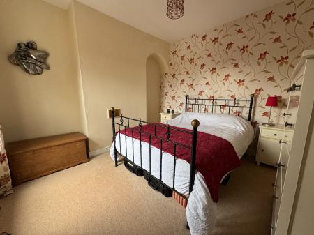 2 bedroom Terraced House for sale in Linton Heath, Linton, Swadlincote, Derbyshire, DE12