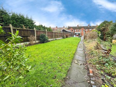 2 bedroom Terraced House for sale in Linton Heath, Linton, Swadlincote, Derbyshire, DE12