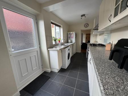 2 bedroom Terraced House for sale in Linton Heath, Linton, Swadlincote, Derbyshire, DE12