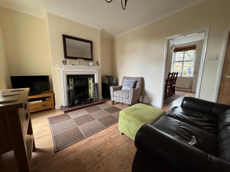 2 bedroom Terraced House for sale in Linton Heath, Linton, Swadlincote, Derbyshire, DE12