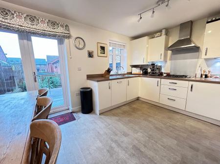 3 bedroom Semi-detached house for sale in Brick Kiln Road, Newton Solney, Burton-on-Trent, DE15
