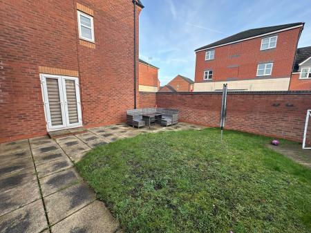 4 bedroom Detached house for sale in Jeque Place, Burton-on-Trent, DE13