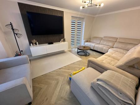 4 bedroom Detached house for sale in Jeque Place, Burton-on-Trent, DE13