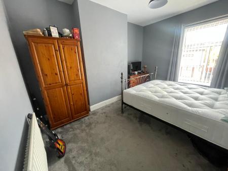 4 bedroom End of terrace house for sale in Outwoods Street, Horninglow, Burton-on-Trent, DE14