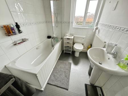 4 bedroom Detached house for sale in Aston Drive, Newhall, Swadlincote, Derbyshire, DE11