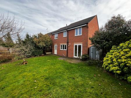 4 bedroom Detached house for sale in Tunicliffe Court, Swadlincote, DE11