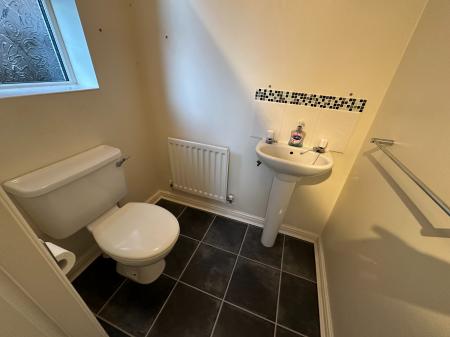 4 bedroom Detached house for sale in Tunicliffe Court, Swadlincote, DE11