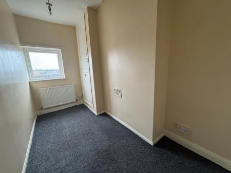 3 bedroom Terraced House for sale in Oversetts Road, Newhall, Swadlincote, Derbyshire, DE11