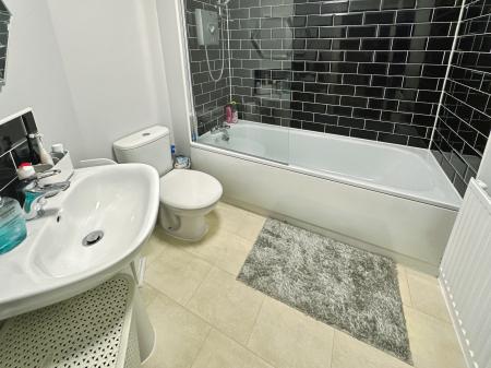 3 bedroom Detached house for sale in Cascade Close, Burton-on-Trent, DE14